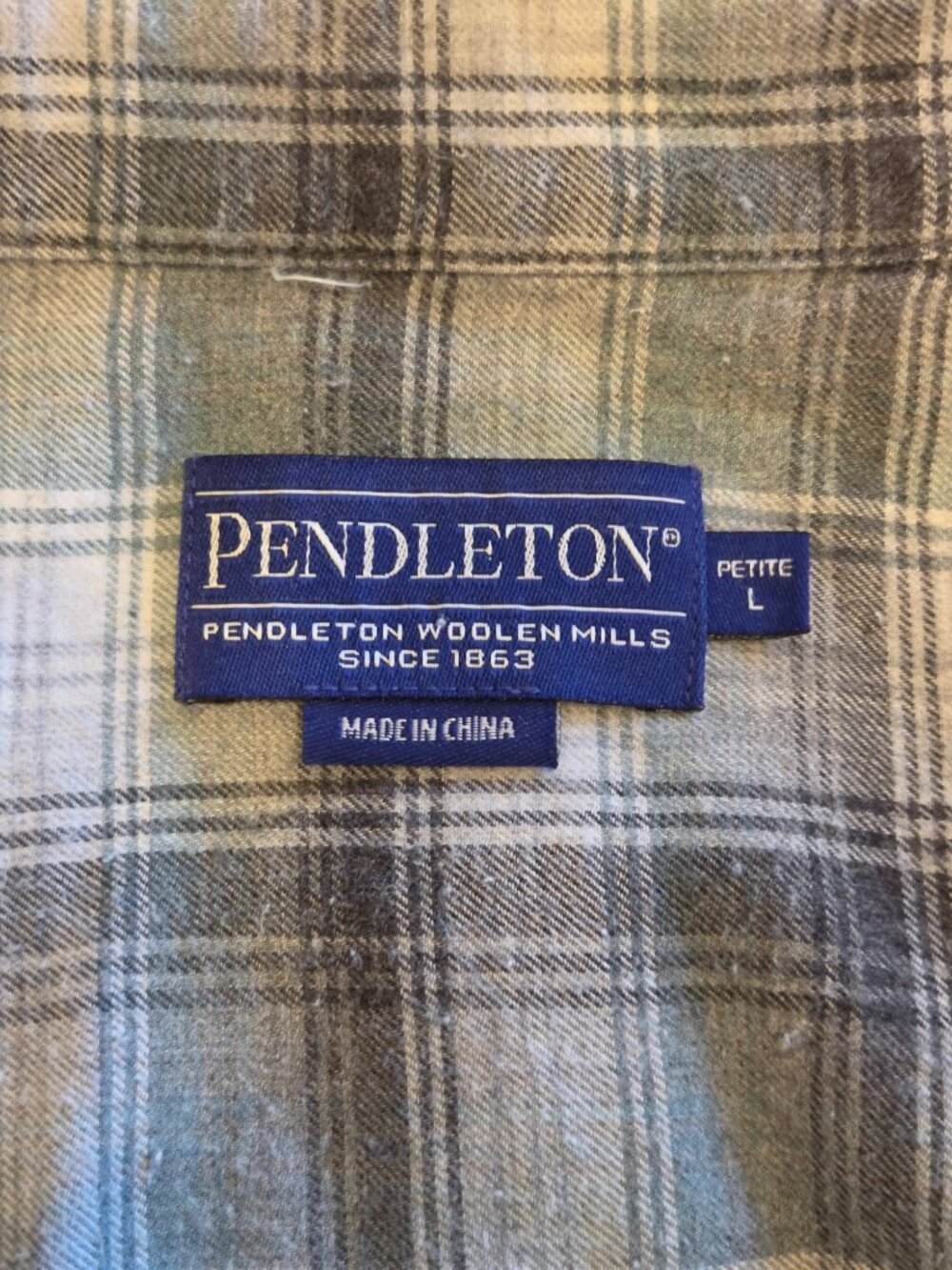 Pendleton Womens Flannel Button Up Shirt Petite L White Green Gray Plaid Cotton - Picture 2 of 11